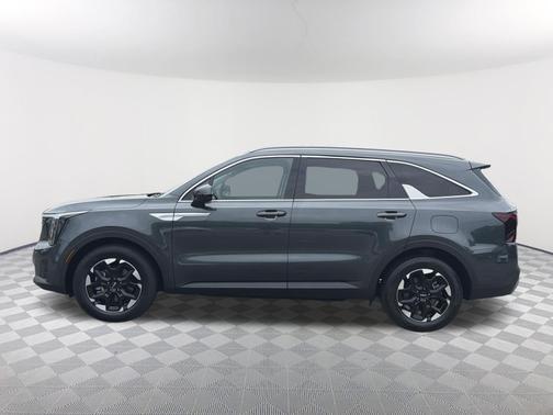 Gravity Grey 2024 Kia Sorento S