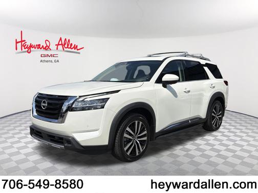Pearl White Tricoat 2023 Nissan Pathfinder Platinum FWD