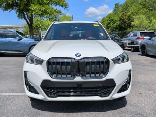 Alpine White 2023 BMW X1 xDrive28i