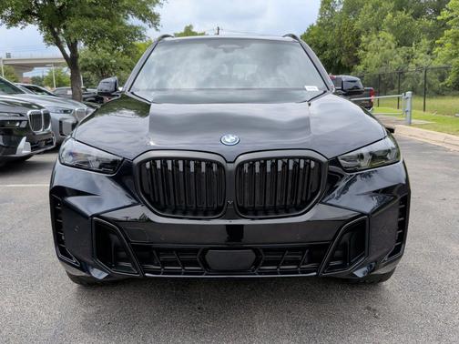 Carbon Black Metallic 2026 BMW X5 PHEV xDrive50e