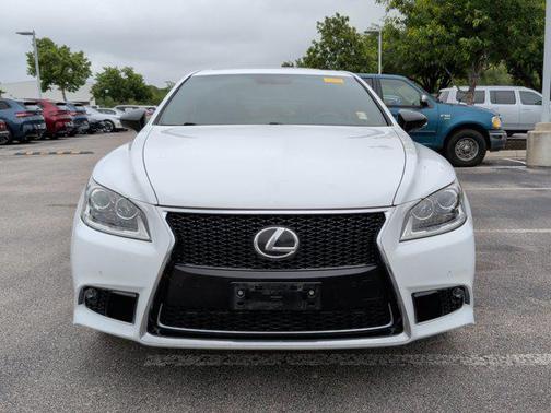 Ultra White 2015 Lexus LS 460 Crafted Line