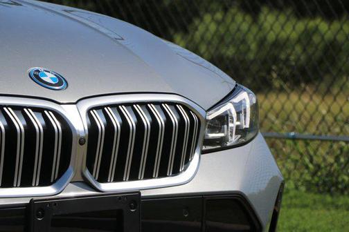 2023 BMW 330e Base