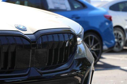 2025 BMW i5 xDrive40