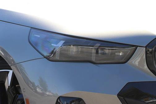 2025 BMW i5 xDrive40