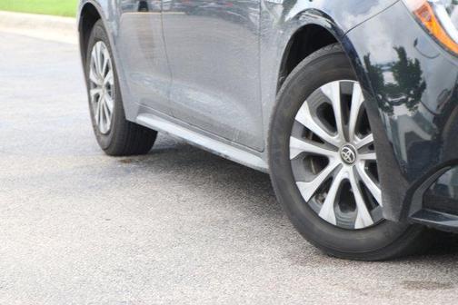 2021 Toyota Corolla Hybrid LE