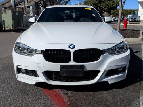 2018 BMW 330e iPerformance