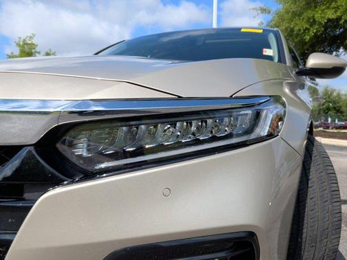 Champagne Frost Pearl 2020 Honda Accord Touring 2.0T