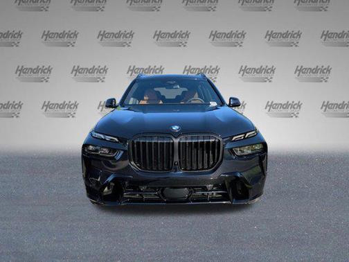 Carbon Black Metallic 2026 BMW X7 xDrive40i