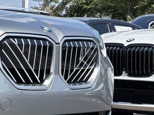 Skyscraper Grey Metallic 2026 BMW X3 30 xDrive