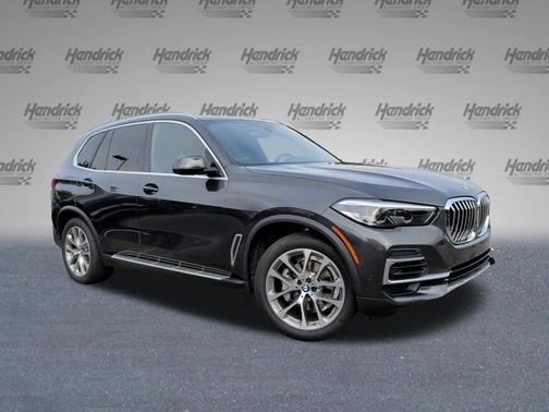 Dark Graphite Metallic 2023 BMW X5 xDrive40i