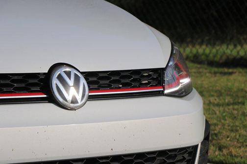 2018 Volkswagen Golf GTI 2.0T S 4-Door