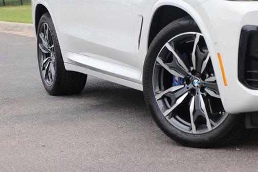 2024 BMW X3 M40i