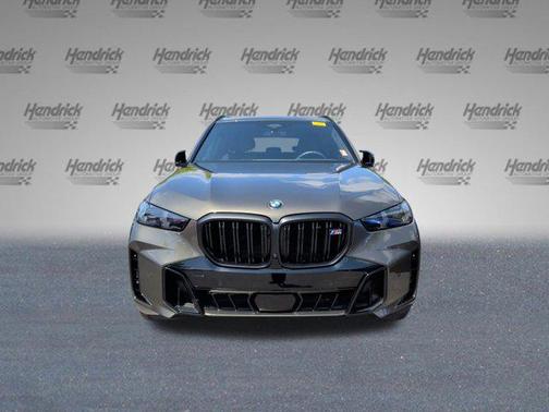Manhattan Green Metallic 2024 BMW X5 M60i