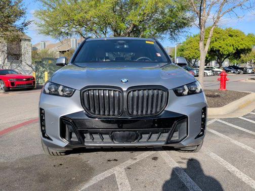 Skyscraper Grey Metallic 2024 BMW X5 xDrive40i