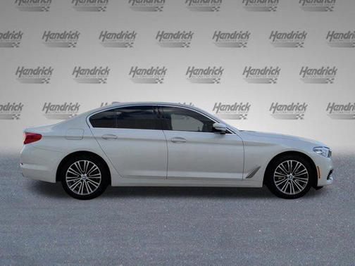 2019 BMW 540 540i