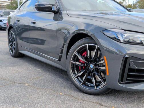 2026 BMW M440 i
