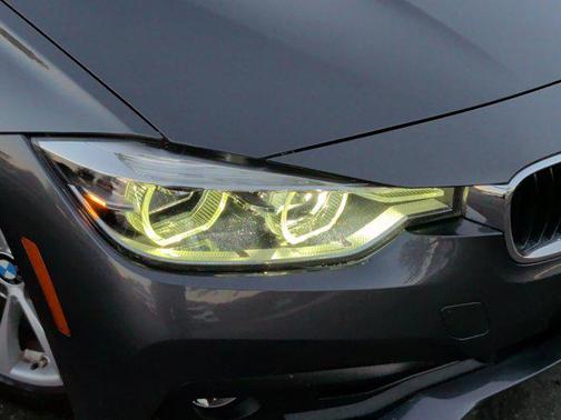 2018 BMW 320 i