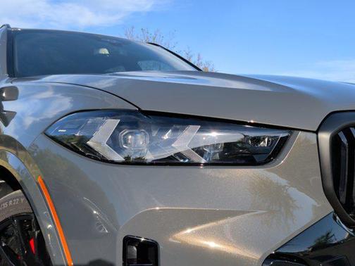 Dravit Grey Metallic 2026 BMW X5 xDrive40i