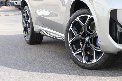 2025 BMW X1 M35i