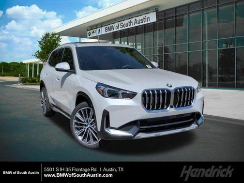 Mineral White Metallic 2026 BMW X1 xDrive28i