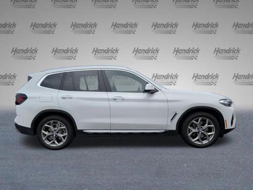 Alpine White 2024 BMW X3 xDrive30i