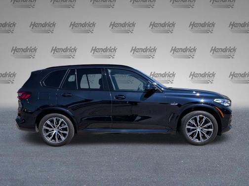 Carbon Black Metallic 2022 BMW X5 PHEV xDrive45e