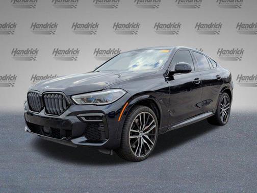 2022 BMW X6 M50i