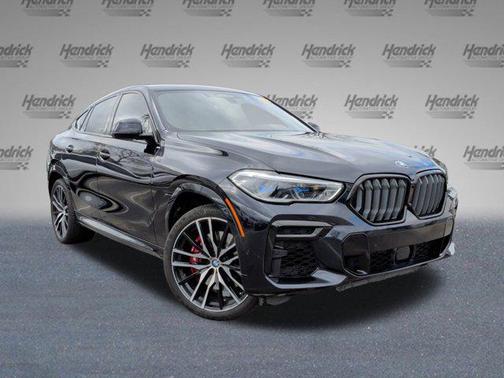 2022 BMW X6 M50i