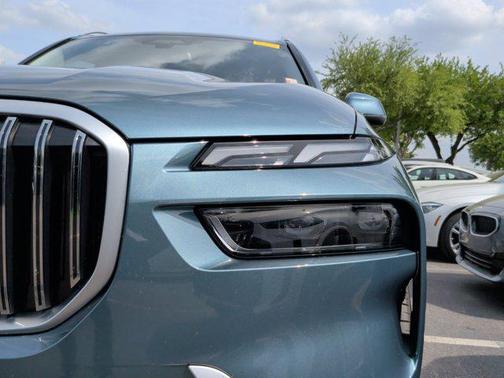 Blue Ridge Mountain Metallic 2024 BMW X7 xDrive40i
