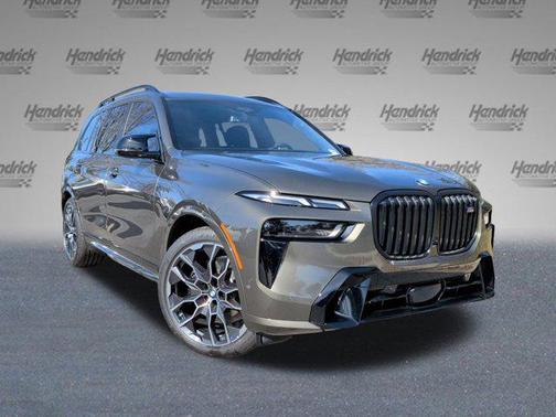 2026 BMW X7 M60i