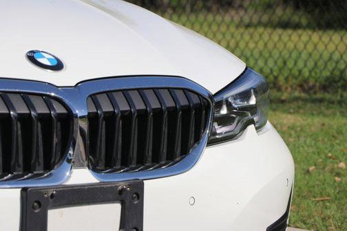 2022 BMW 330 xDrive