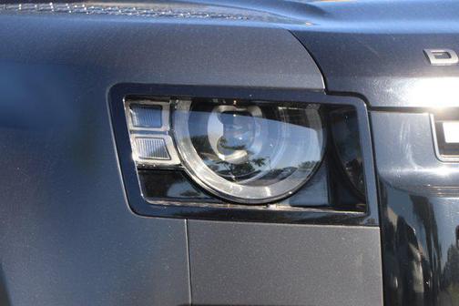 2023 Land Rover Defender 110 Carpathian Edition