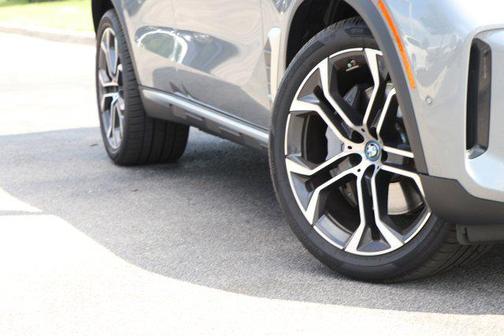 2025 BMW X5 PHEV xDrive50e