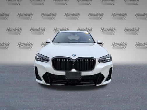 Mineral White Metallic 2024 BMW X3 xDrive30i