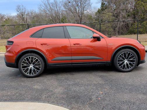 2024 Porsche Macan 4