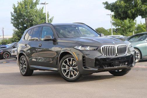 Dravit Grey Metallic 2026 BMW X5 PHEV xDrive50e
