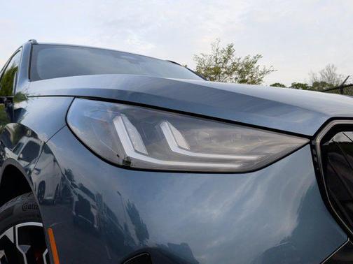 Arctic Race Blue Metallic 2026 BMW X3 30 xDrive