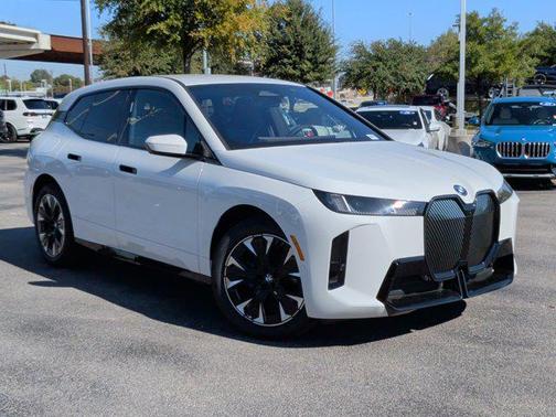 2026 BMW iX xDrive45