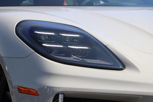 2025 Porsche Panamera RWD