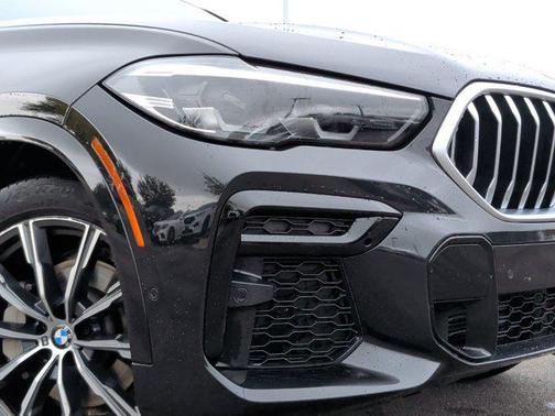 2023 BMW X6 xDrive40i