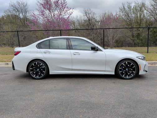 2025 BMW M340 M340i