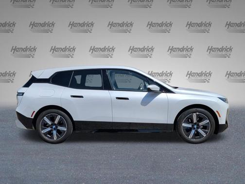 Mineral White Metallic 2024 BMW iX xDrive50