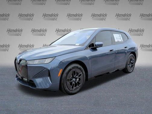 2026 BMW iX xDrive45