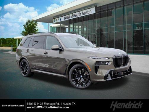 Manhattan Green Metallic 2027 BMW X7 xDrive40i