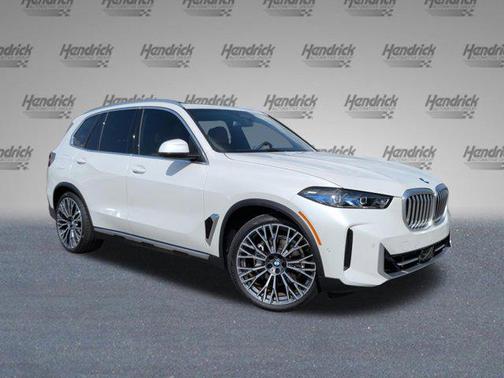 Mineral White Metallic 2026 BMW X5 xDrive40i