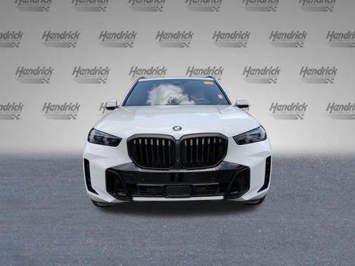 Alpine White 2024 BMW X5 xDrive40i