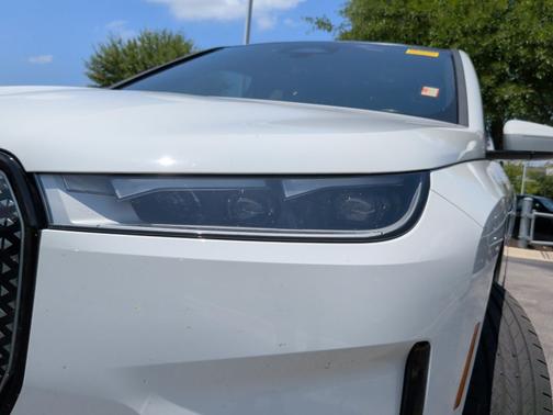 Alpine White 2024 BMW iX xDrive50