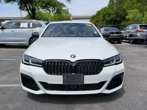Alpine White 2022 BMW M550 i Xdrive