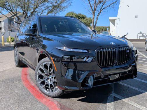 2026 BMW X7 M60i
