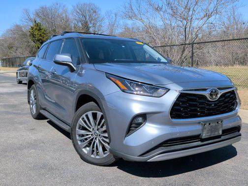 2021 Toyota Highlander Platinum